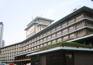 800px-Hotel_Okura_1_(2006.05)